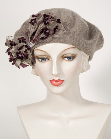 0408BEF Beret, wool felt, taupe with raisin