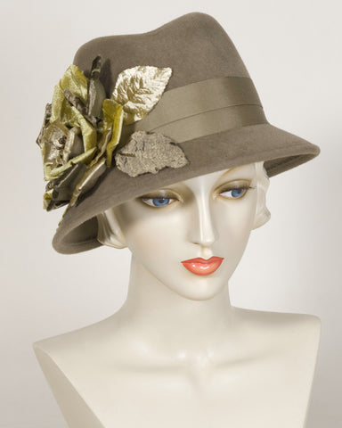 5117RRPS Rider, black w/ white - Louise Green Millinery